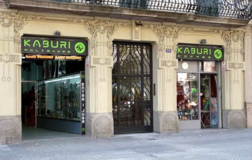 Kaburi, Barcelona